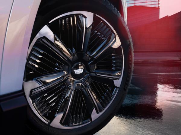 The electric Escalade is bigger than its gas-powered counterpart, boasting 35 inches of rubber.