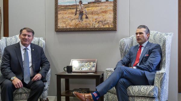 Sen. Mike Rounds, R-S.D., a member of the Senate Armed Services Committee, left, meets with Pete Hegseth, President-elect Do<em></em>nald Trump's nominee to be defense secretary, at the Capitol in Washington, Thursday, Dec. 5, 2024. (AP Photo/J. Scott Applewhite)