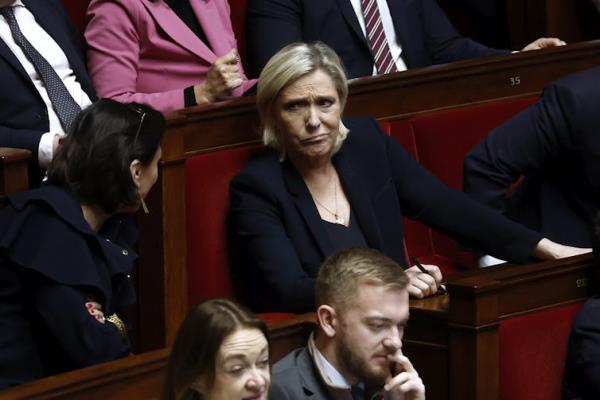 Marine Le Pen sitting in the French parliament.