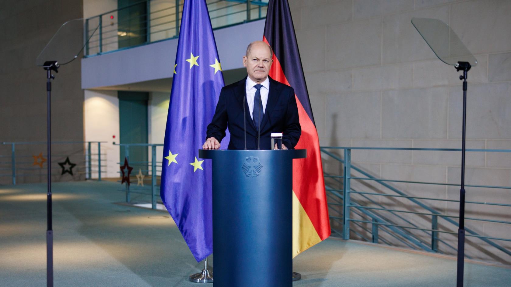 German Chancellor Olaf Scholz delivers a statement on requesting parliament&#039;s co<em></em>nfidence vote at the Chancellery in Berlin, Germany, Dec. 11, 2024. (EPA Photo)