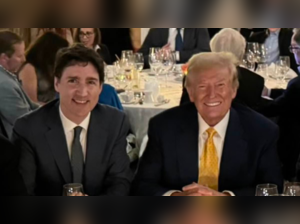 Do<em></em>nald Trump back to taunting and trolling, mocks Justin Trudeau as the governor of the great state of Canada