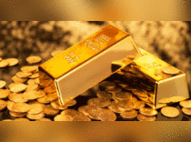 Gold Price Today: Yellow me<em></em>tal prices gain Rs 2,850/10 gm in 1 week, silver up by Rs 1,200/kg