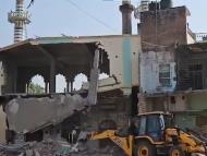 The District Administration and PWD’s joint team demolished the illegally co<em></em>nstructed portion of Noori Jama Masjid in the village Lalauli. (ANI)