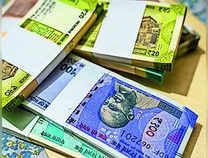 Fresh Low for Rupee in NDF Market as RBI Gets New Guv